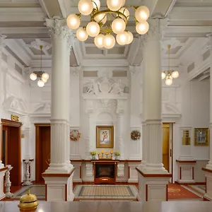 Boutique Seven Days 4* Prague